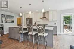 556 PARKSIDE Drive E Waterdown