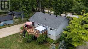 6 DAVIES Drive Sauble Beach