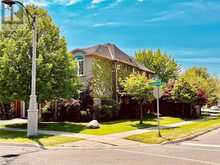 372 CREEK PATH Avenue Oakville