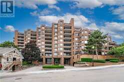 100 LAKESHORE Road E Unit# 1104 Oakville