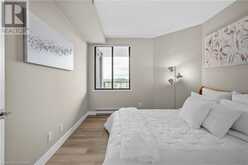 100 LAKESHORE Road E Unit# 1104 Oakville