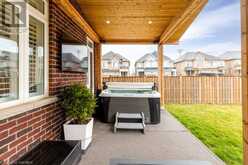 17 NARBONNE Crescent Stoney Creek