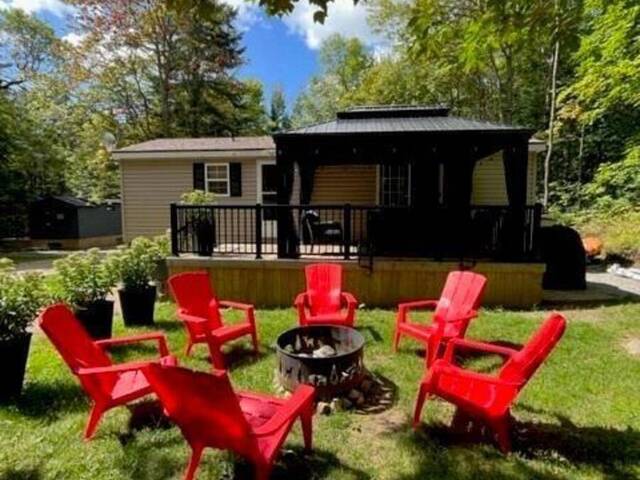 1047 BONNIE LAKE CAMP Road Unit# 812 Bracebridge Ontario