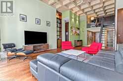 8 WELLESLEY Street E Unit# PH7 Toronto