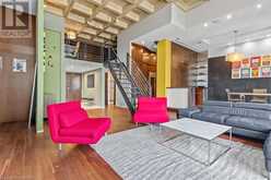 8 WELLESLEY Street E Unit# PH7 Toronto