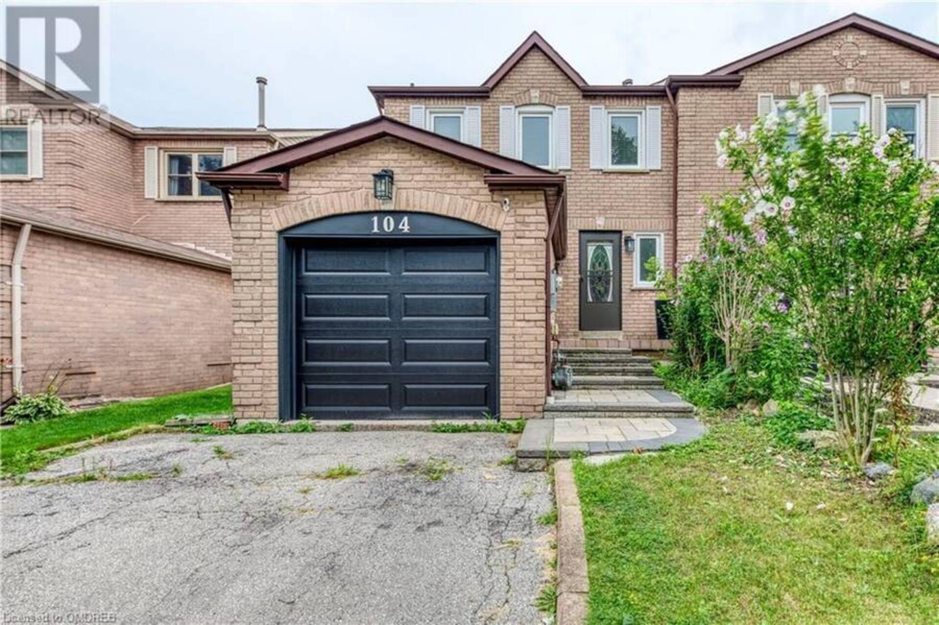 104 CUTTERS Crescent Brampton