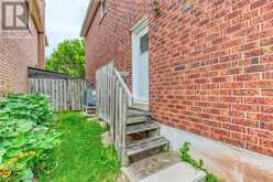 1351 FIELDCREST Lane Unit# Lower Oakville