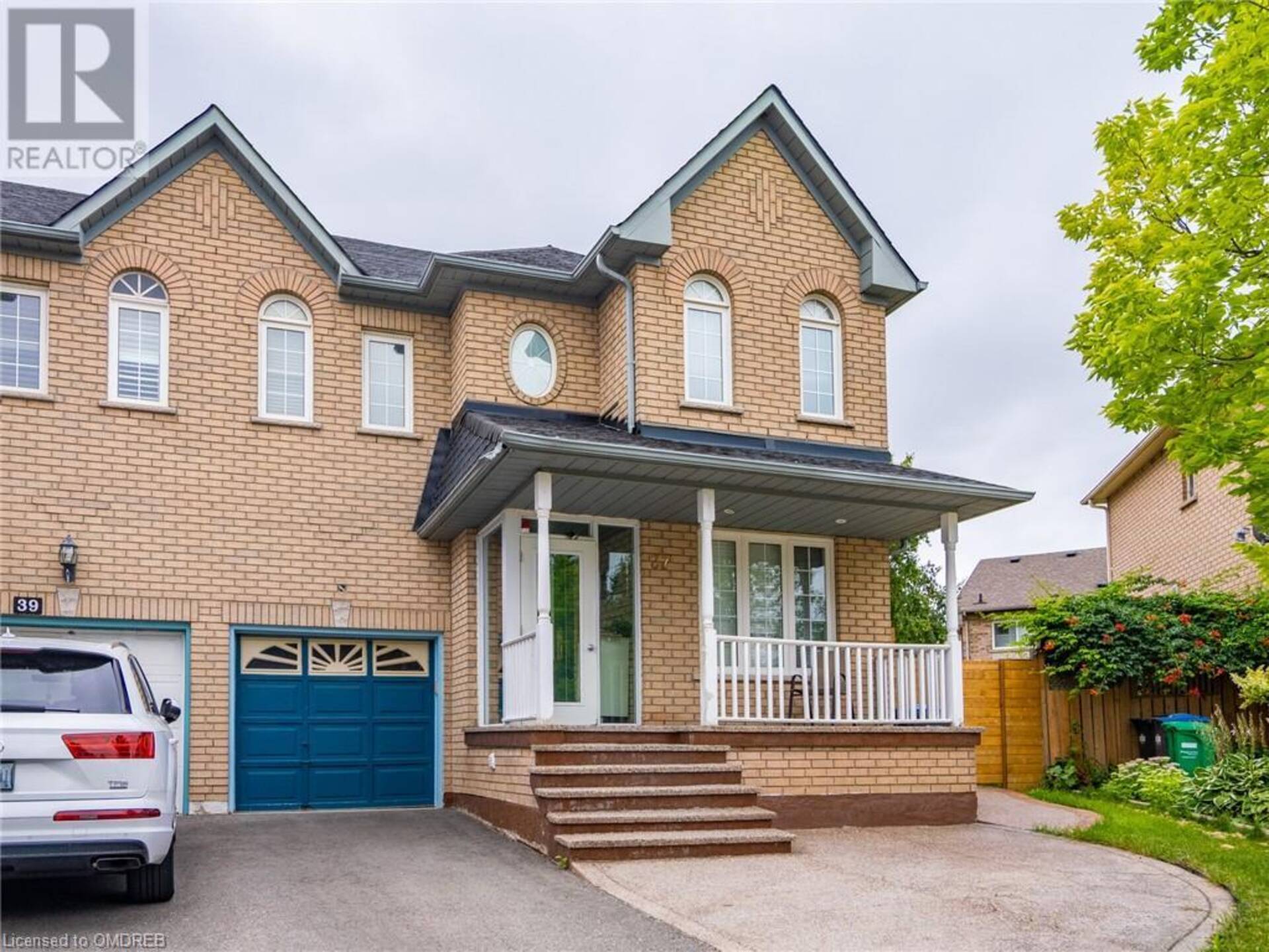 37 GIRAFFE Avenue Brampton