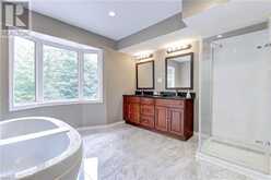 2116 MUNN'S Avenue Oakville