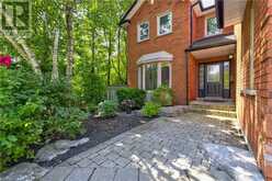 2116 MUNN'S Avenue Oakville