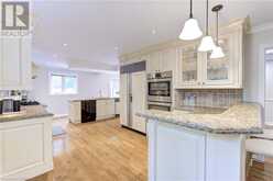 2116 MUNN'S Avenue Oakville