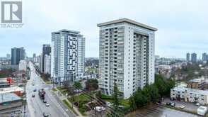 375 KING Street N Unit# 1706 Waterloo