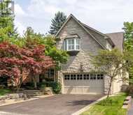 29 HOWARD Avenue Oakville