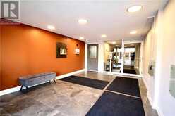 81 MILLSIDE Drive Unit# 901 Milton