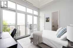 300 RANDALL Street Unit# PH1 Oakville