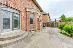 2379 ROCK POINT Drive Oakville