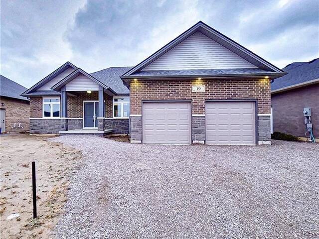 19 TRACY Drive Chatham-Kent Ontario