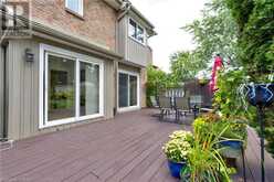 1095 QUEENS Avenue Oakville