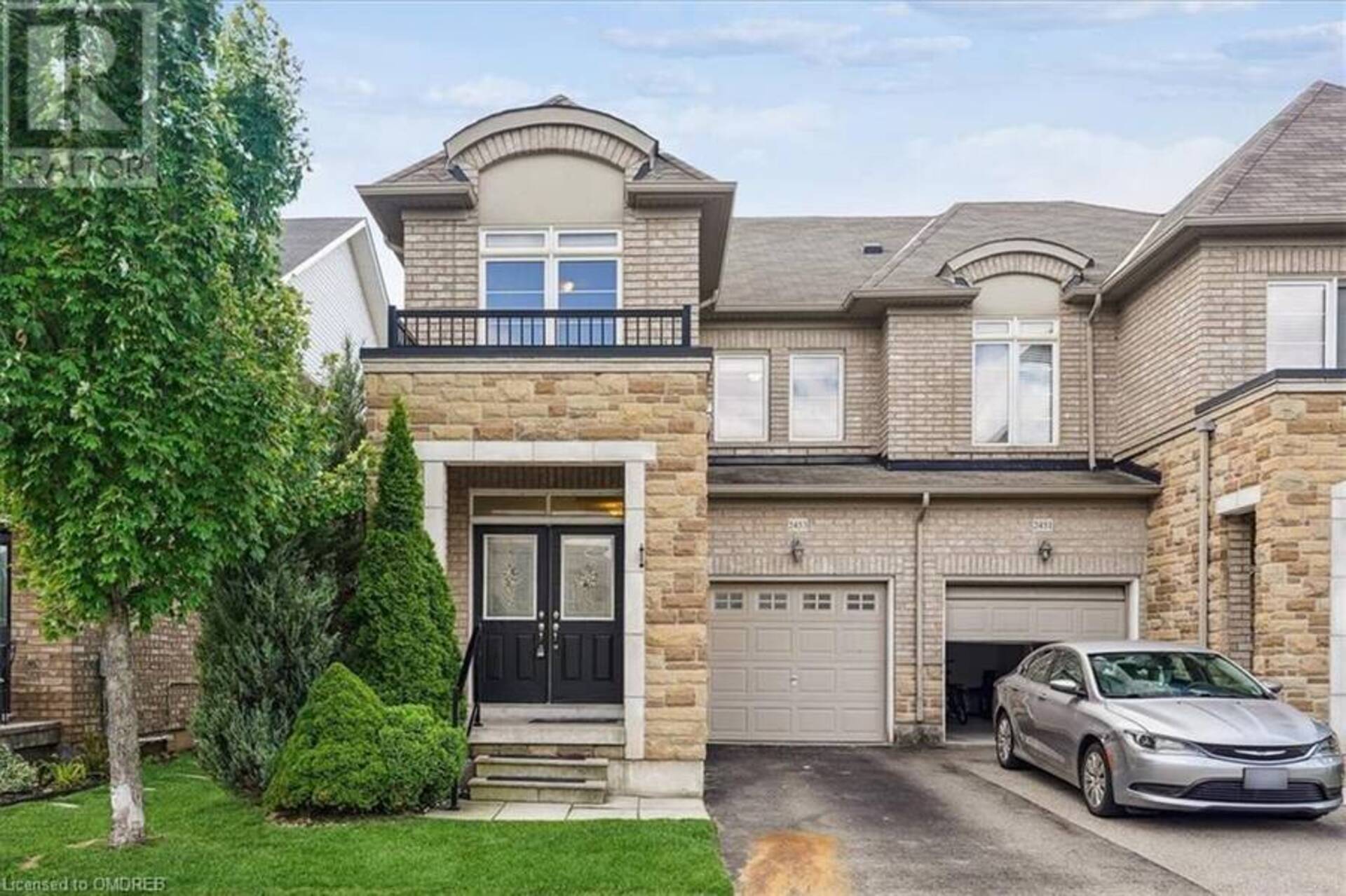 2453 OLD BROMPTON Way Oakville