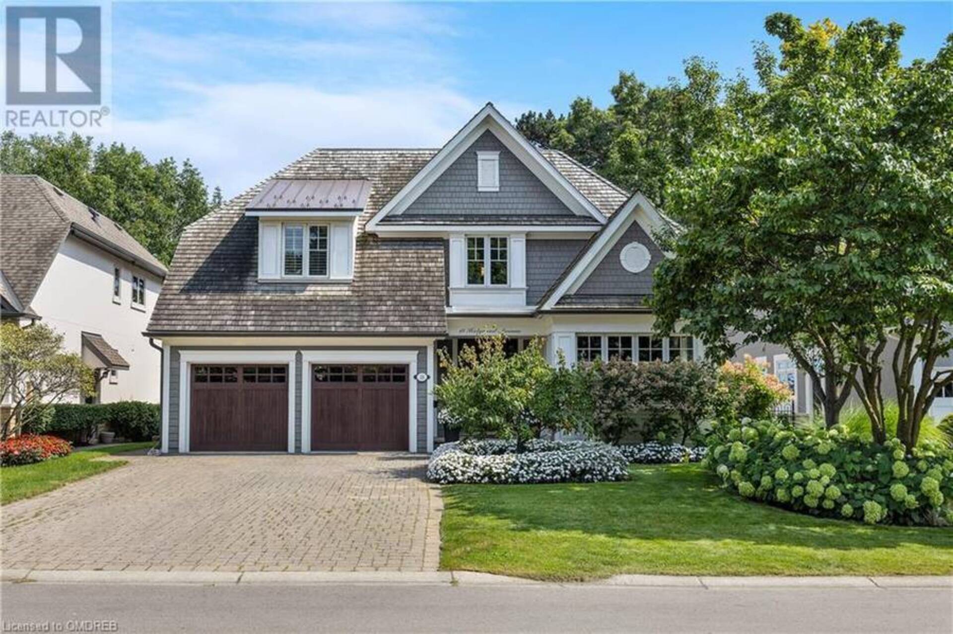 18 HOLYROOD Avenue Oakville