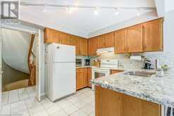 1301 MAPLERIDGE Crescent Oakville