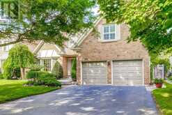 1301 MAPLERIDGE Crescent Oakville