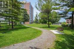 1230 MARLBOROUGH Court Unit# 702 Oakville