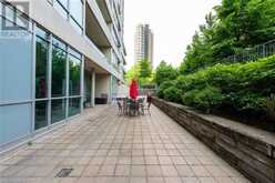 1055 SOUTHDOWN Road Unit# 710 Mississauga