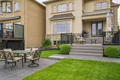 2447 CHATEAU Common Oakville