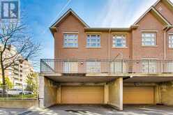 2460 PRINCE MICHAEL Drive Unit# 36 Oakville