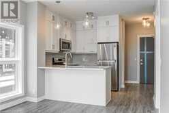 102 GROVEWOOD Common Unit# 417 Oakville