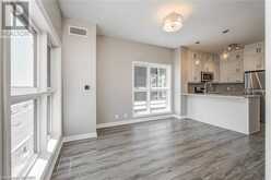 102 GROVEWOOD Common Unit# 417 Oakville