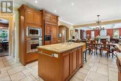 559 GOLFVIEW Court Oakville