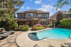 559 GOLFVIEW Court Oakville