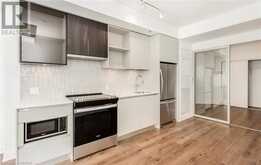 405 DUNDAS Street Unit# 425 Oakville