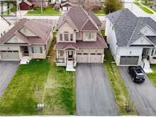 4 HENNESSEY CRES Crescent Lindsay