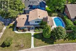 484 CARLTON Drive Oakville