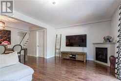 2062 LAKESHORE Road W Unit# 8 Oakville