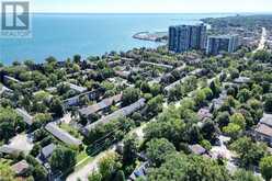 2062 LAKESHORE Road W Unit# 8 Oakville