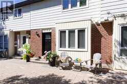 2062 LAKESHORE Road W Unit# 8 Oakville