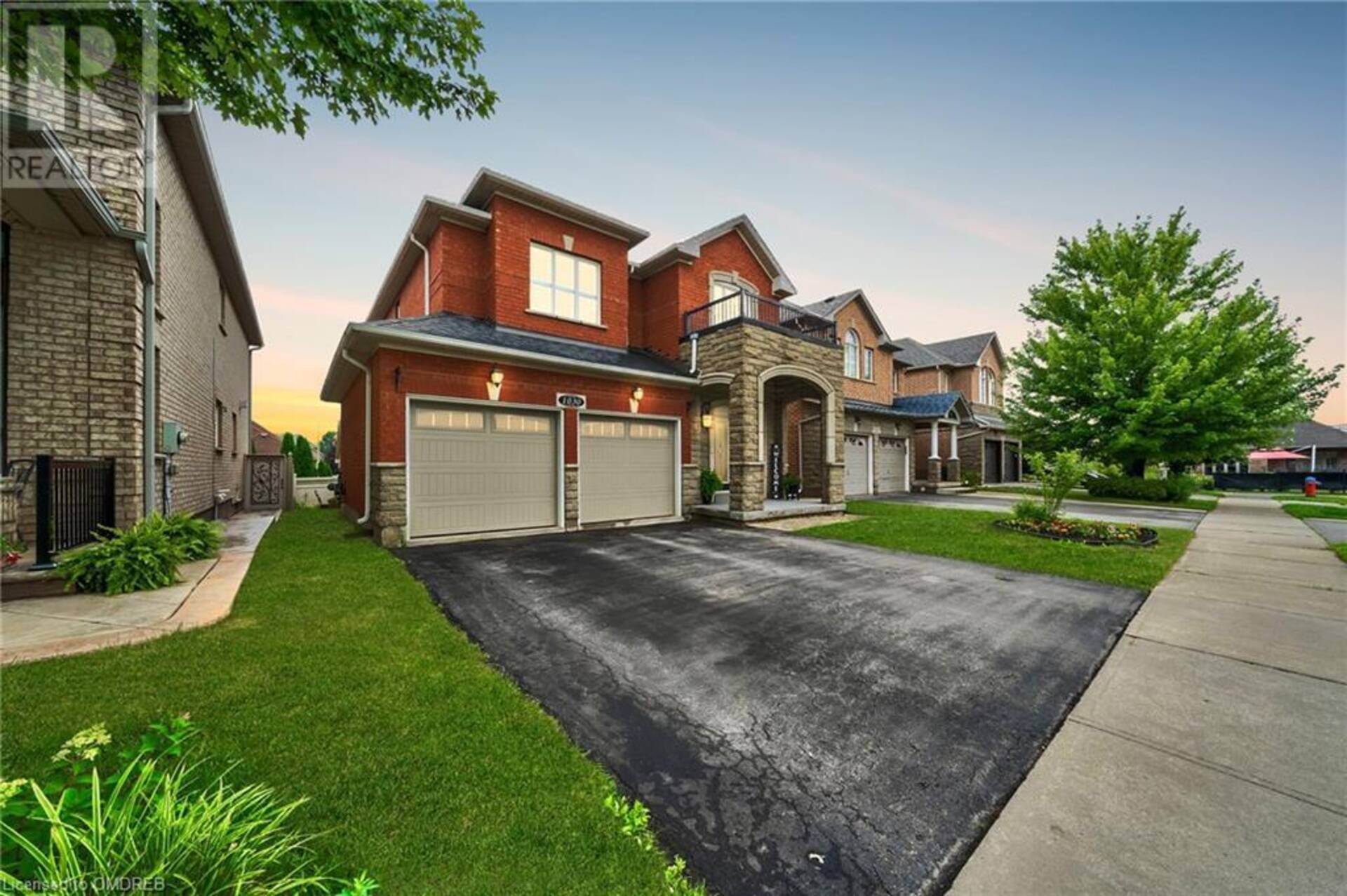 1030 LONSDALE Lane Oakville