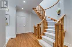 2303 HILL RIDGE Court Unit# 10 Oakville