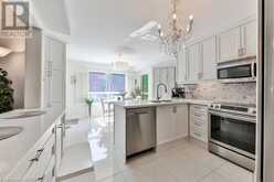 184 WARNER Drive Oakville