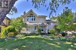 240 TWEEDSDALE Crescent Oakville