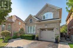 2270 DUNFOREST Crescent Oakville