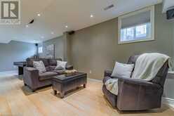 2270 DUNFOREST Crescent Oakville