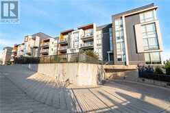 3028 CREEKSHORE Common Unit# 314 Oakville