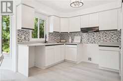 2066 CASTLEFIELD Crescent Oakville