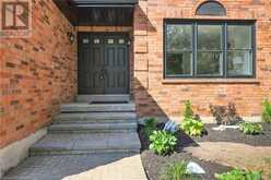 2066 CASTLEFIELD Crescent Oakville