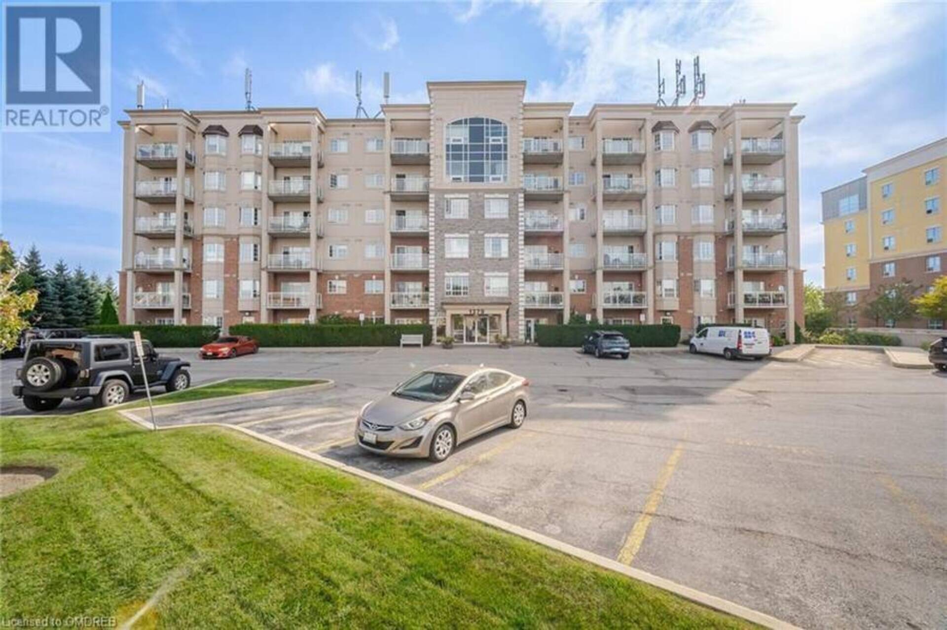 1379 COSTIGAN Road Unit# 607 Milton